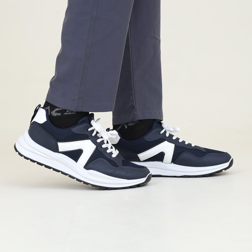 Men Ahtleisure Sneakers